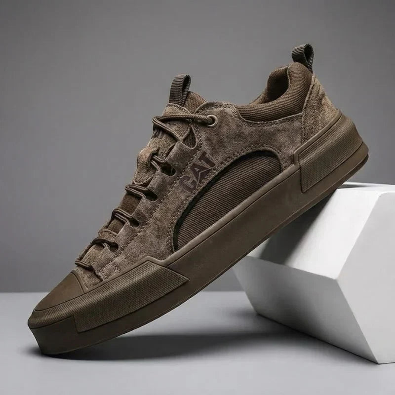 Hochwertiger Leder-Sneaker