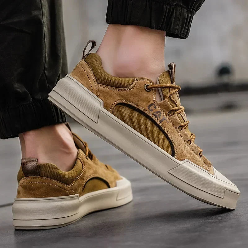 Hochwertiger Leder-Sneaker